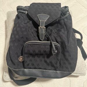 Dooney and Bourke bag ￼